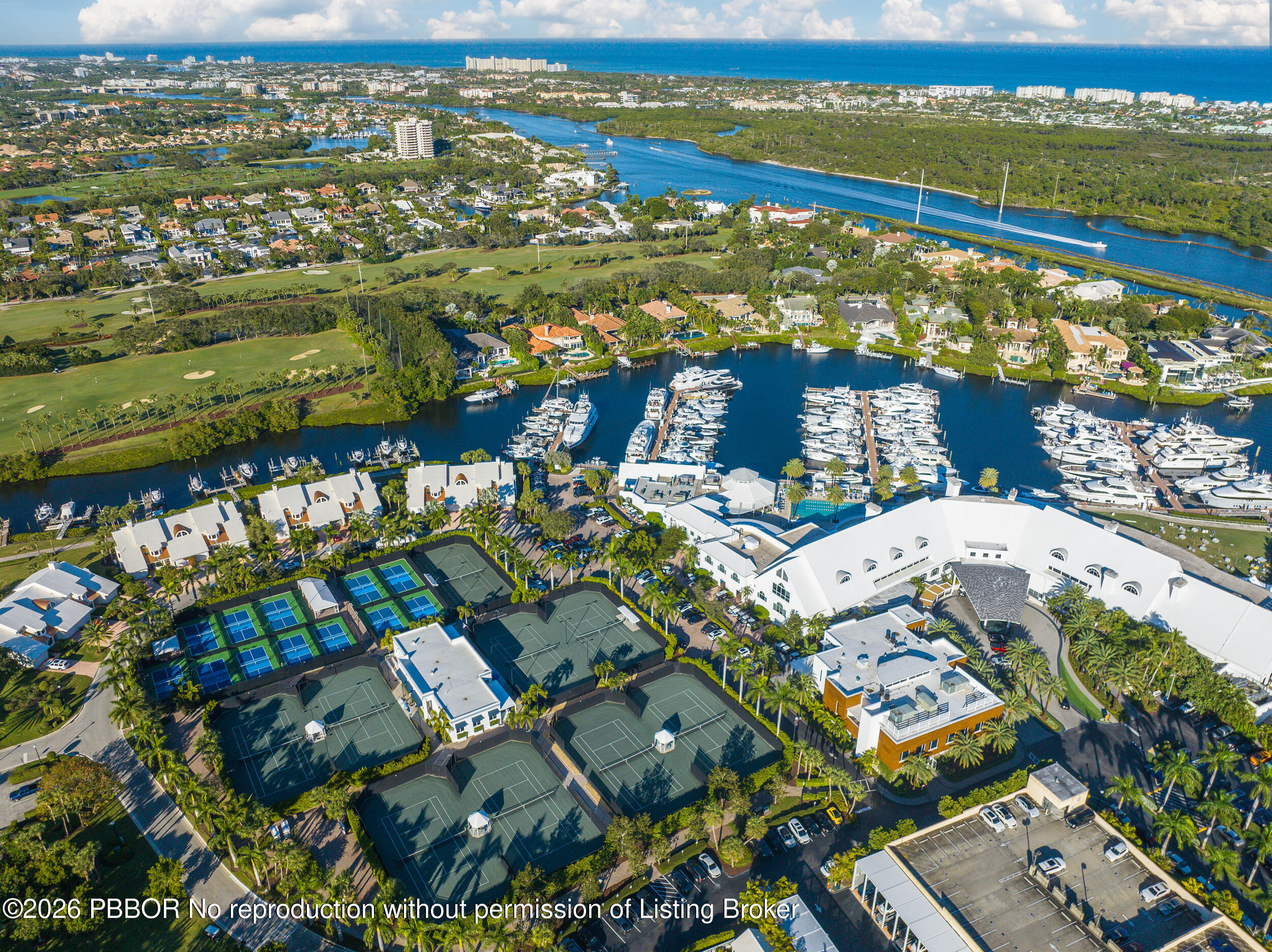 3501 Captains Way, Unit 3501 Jupiter, FL 33477 - Photo 39 of 41 an aerial view of a city