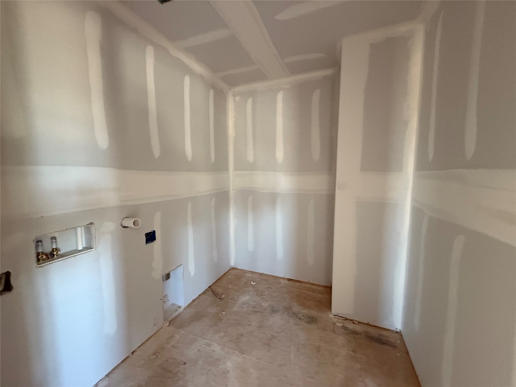 1000 Sethi Road Georgetown, TX 78633 - Photo 14 of 24 a view of an empty room