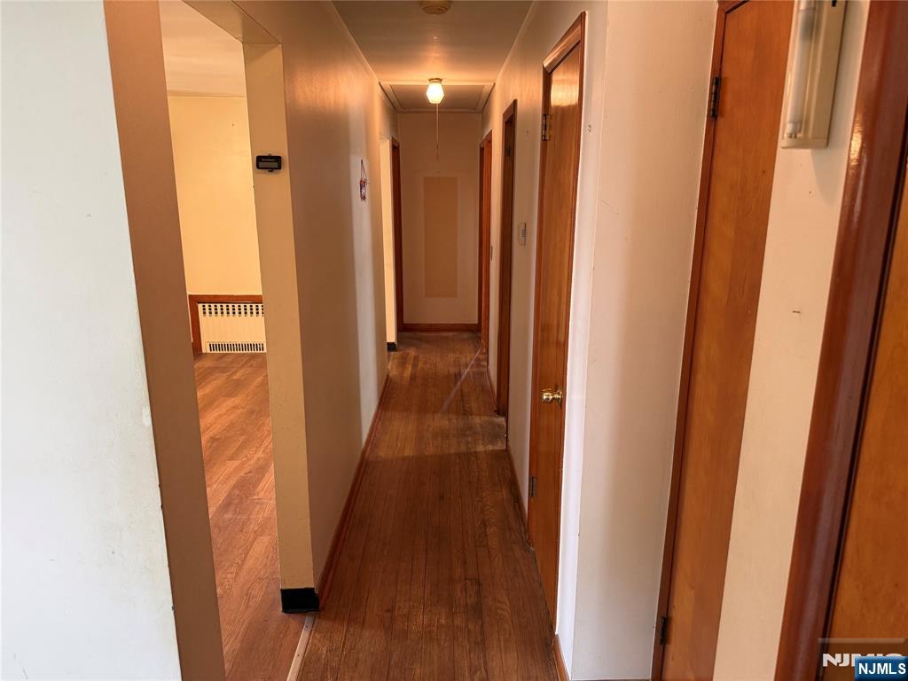 301 Valley Road Clifton, NJ 07013 - Photo 9 of 27