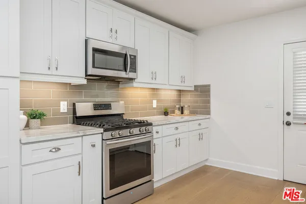 $1,285,000 | 2717 West Ave 30, Los Angeles, CA 90065