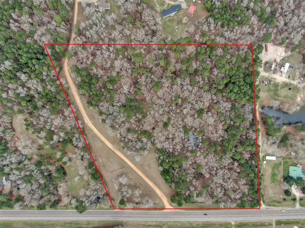 $274,900 | 190 Hwy Point, Point Blank, TX 77364