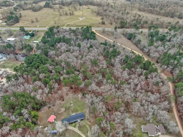 $274,900 | 190 Hwy Point, Point Blank, TX 77364