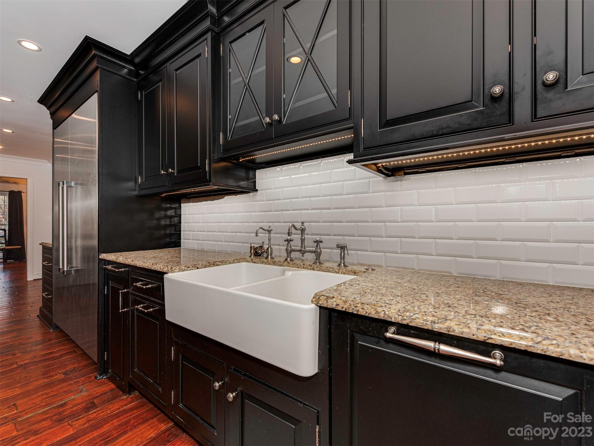 3101 High Ridge Road Charlotte, NC 28270 - Photo 8 of 45 a kitchen with a sink and cabinets