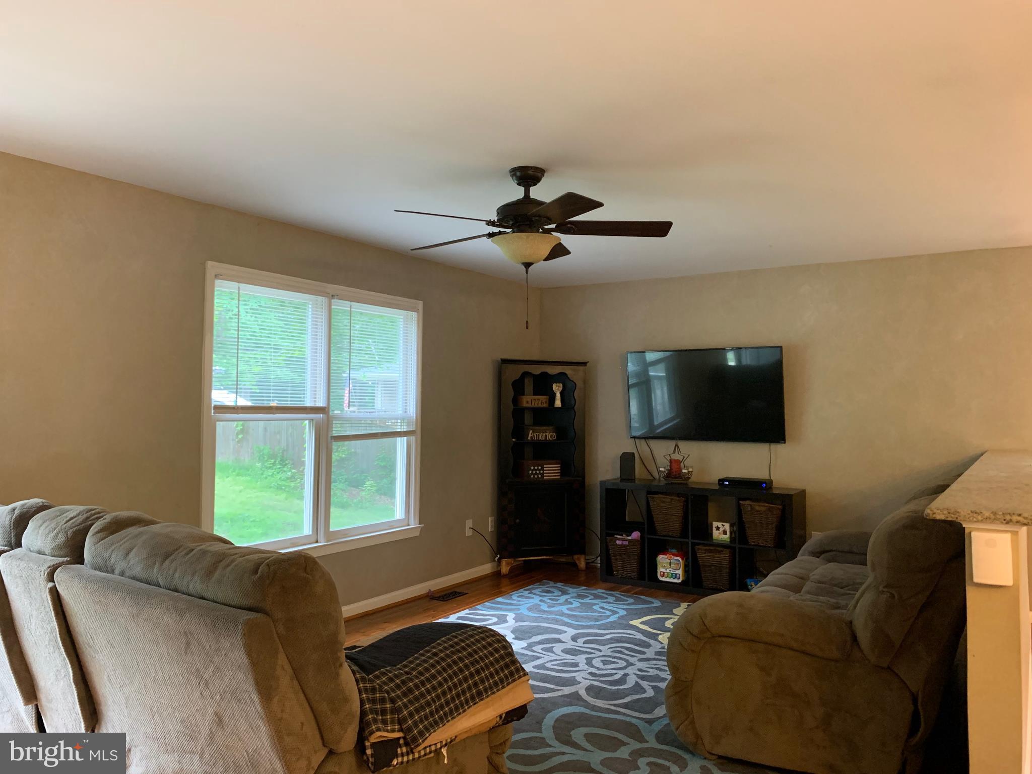 1088 Pine Ridge Drive Front Royal, VA 22630 - Photo 4 of 16 Open concept livingroom