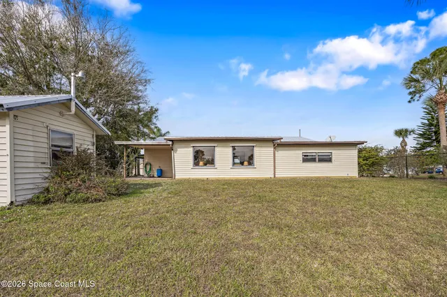 $340,000 | 180 Concha Drive, Sebastian, FL 32958