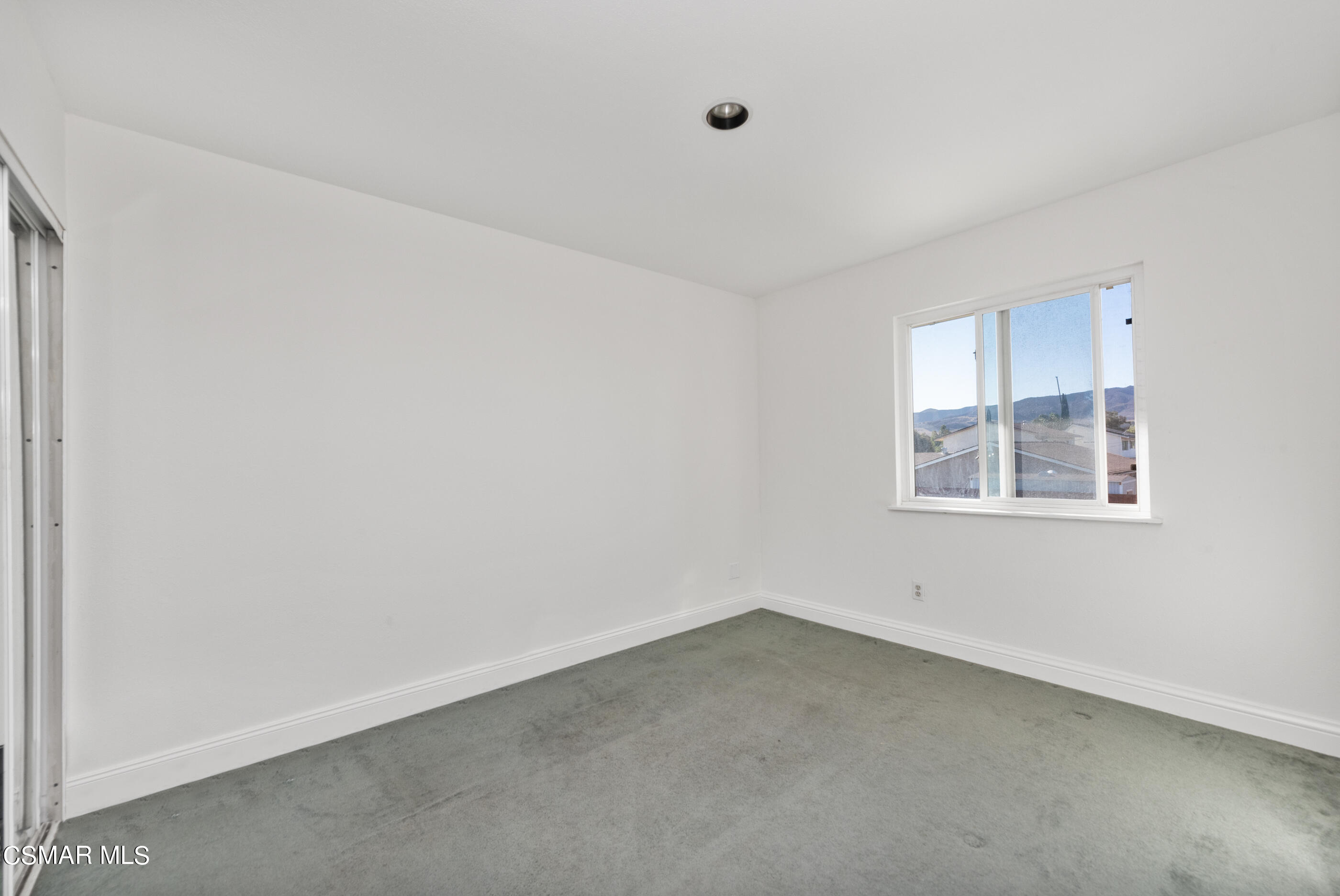 2181 Rhoda Street Simi Valley, CA 93065 - Photo 22 of 36 an empty room with a window