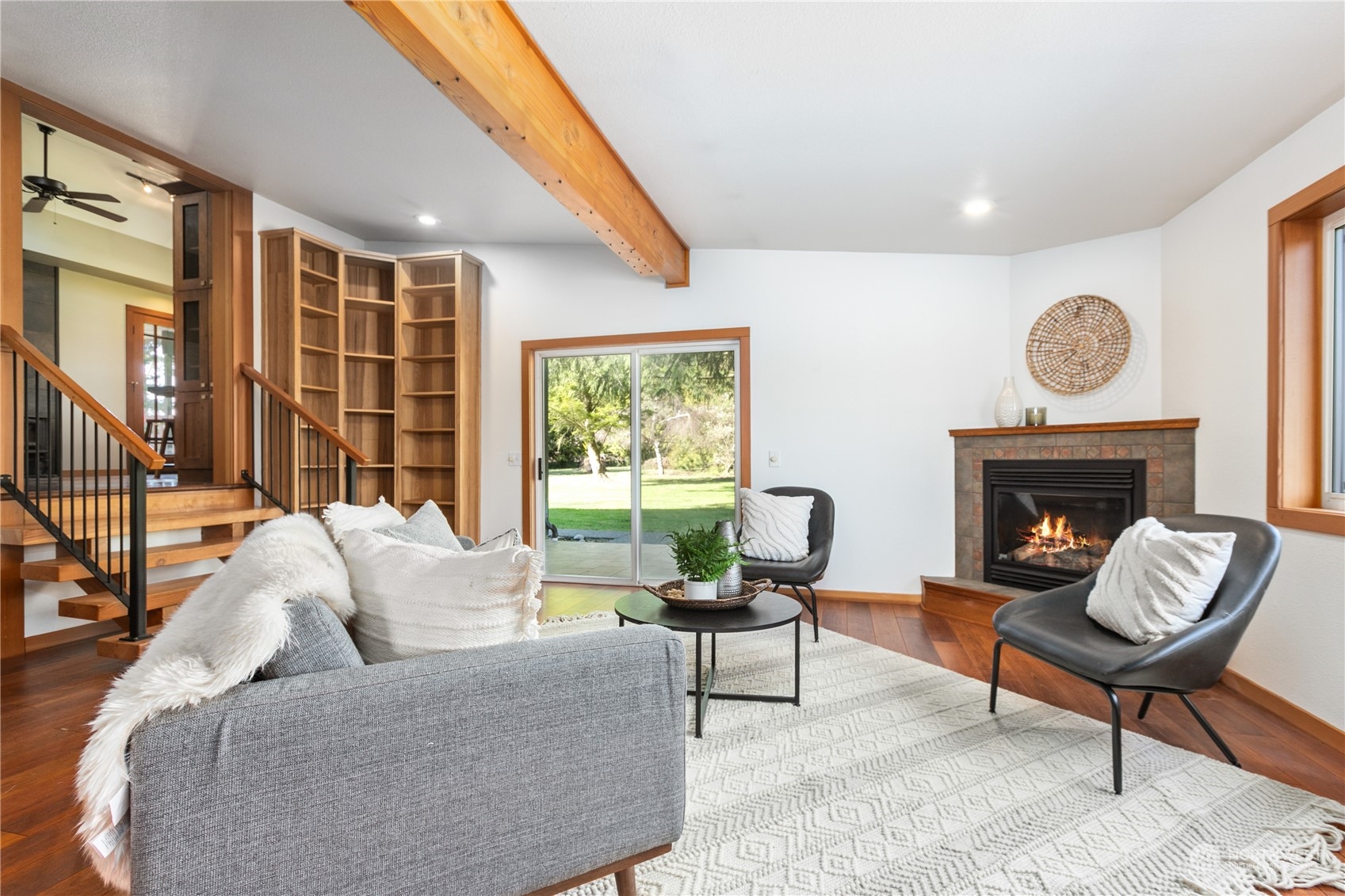 3193 Behme Road Custer, WA 98240 - Photo 21 of 33 a living room with furniture and a fireplace