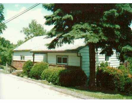418 Upper Road Upper St. Clair, PA 15228 - Photo 1 of 1 Exterior Front.