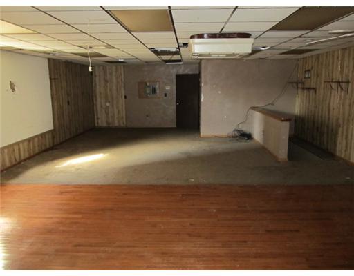 101 Ella Street McKees Rocks, PA 15136 - Photo 3 of 18 Den/Family/Great Room.