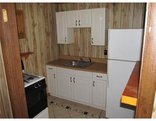 101 Ella Street McKees Rocks, PA 15136 - Photo 5 of 18 Kitchen.