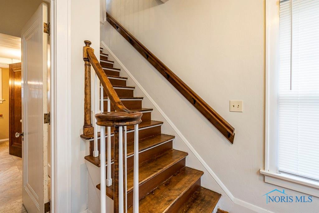 4048 Wetzler Road Toledo, OH 43612 - Photo 21 of 34 Photo 21