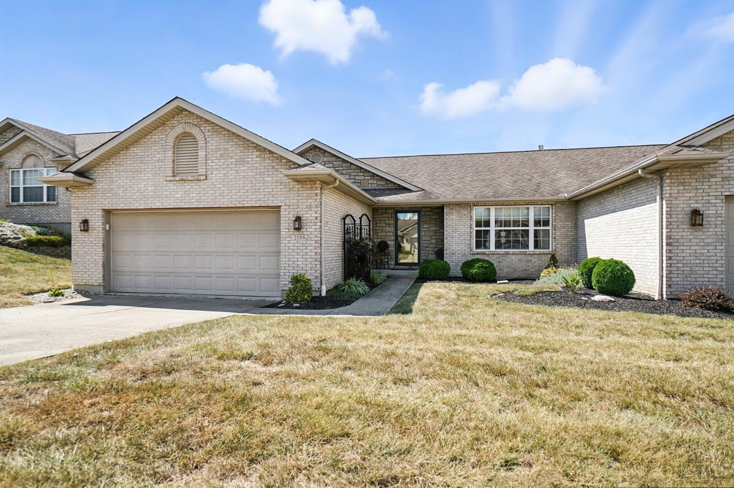 2139 Castle Pines Court Hamilton, OH 45013 - Photo 1 of 41