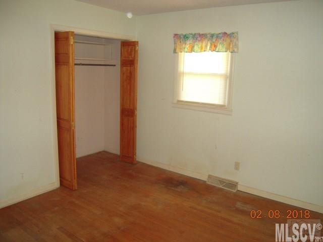 409 Ervin Road Morganton, NC 28655 - Photo 4 of 15 Gallery Image 4