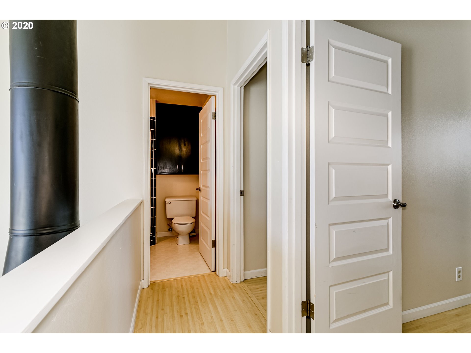 325 Country Club Road Eugene, OR 97401 - Photo 15 of 31 Gallery Image 15
