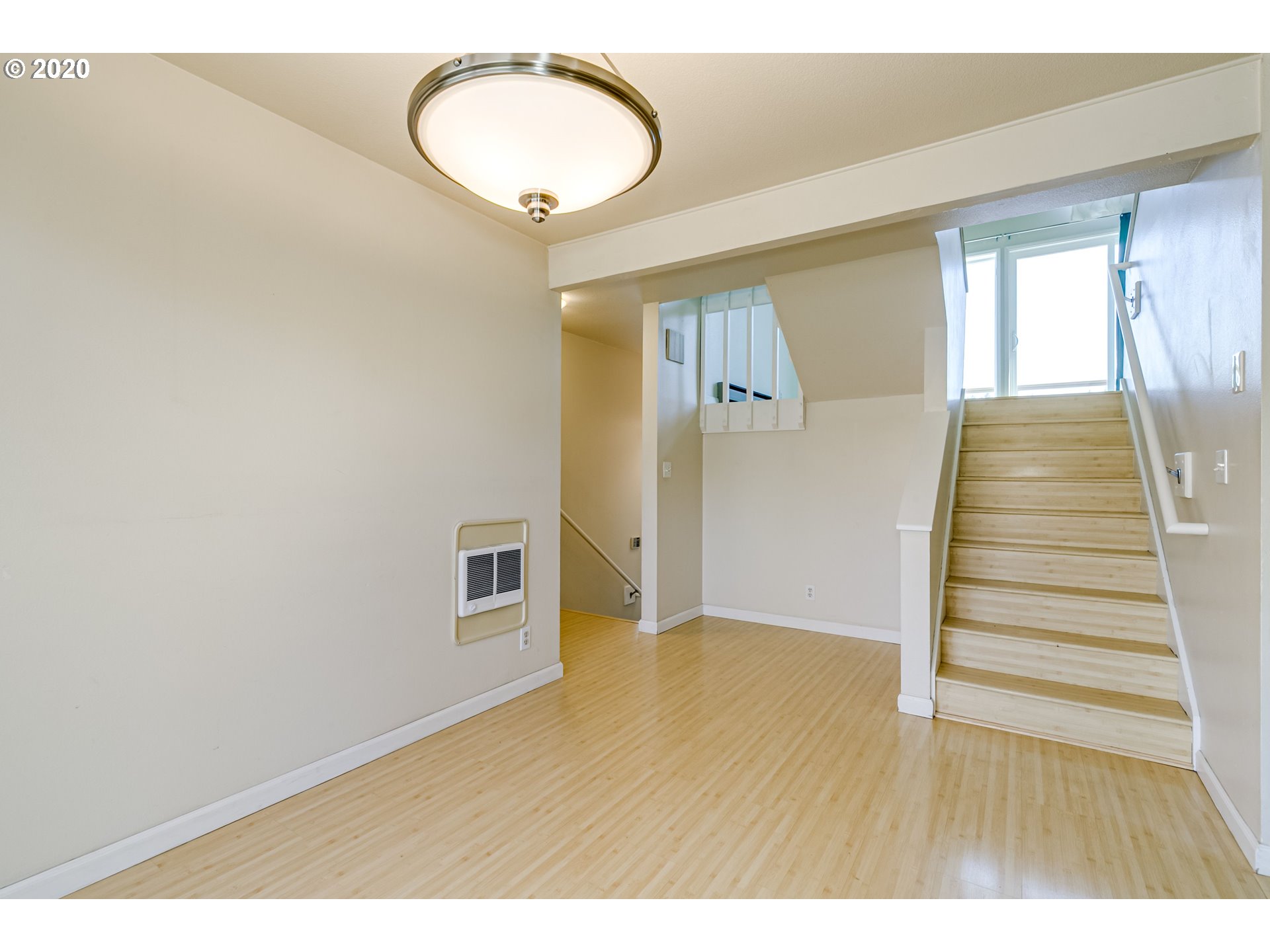 325 Country Club Road Eugene, OR 97401 - Photo 7 of 31 Gallery Image 7
