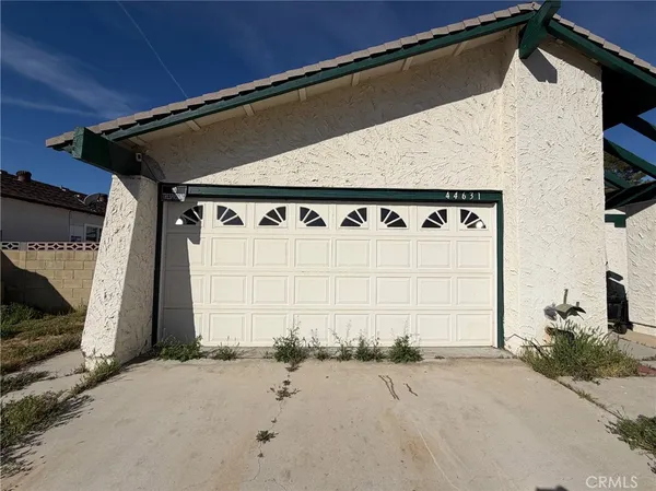 $2,850 | 44631 Fenhold Street, Lancaster, CA 93535