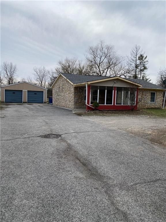 231 West Stop 11 Road Indianapolis, IN 46217 - Photo 1 of 13 Gallery Image 1
