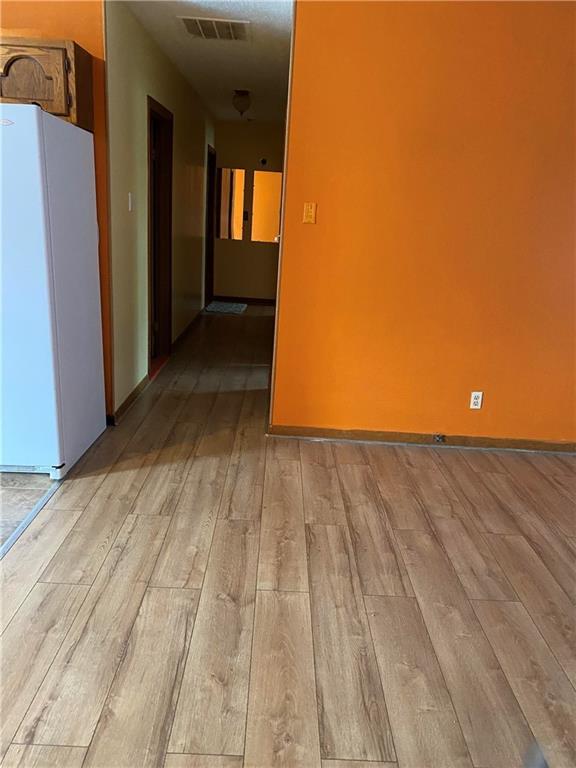 231 West Stop 11 Road Indianapolis, IN 46217 - Photo 5 of 13 Gallery Image 5