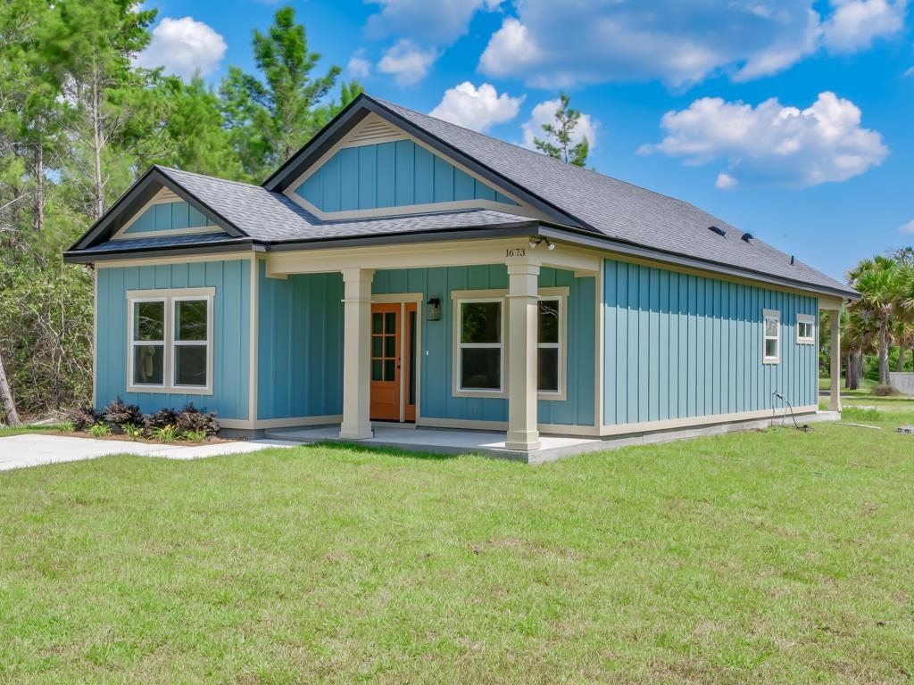 1673 Landing Street Carrabelle, FL 32322 - Photo 13 of 40
