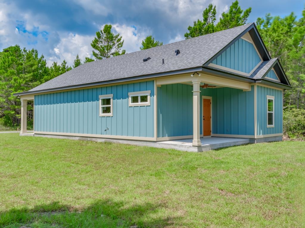 1673 Landing Street Carrabelle, FL 32322 - Photo 38 of 40