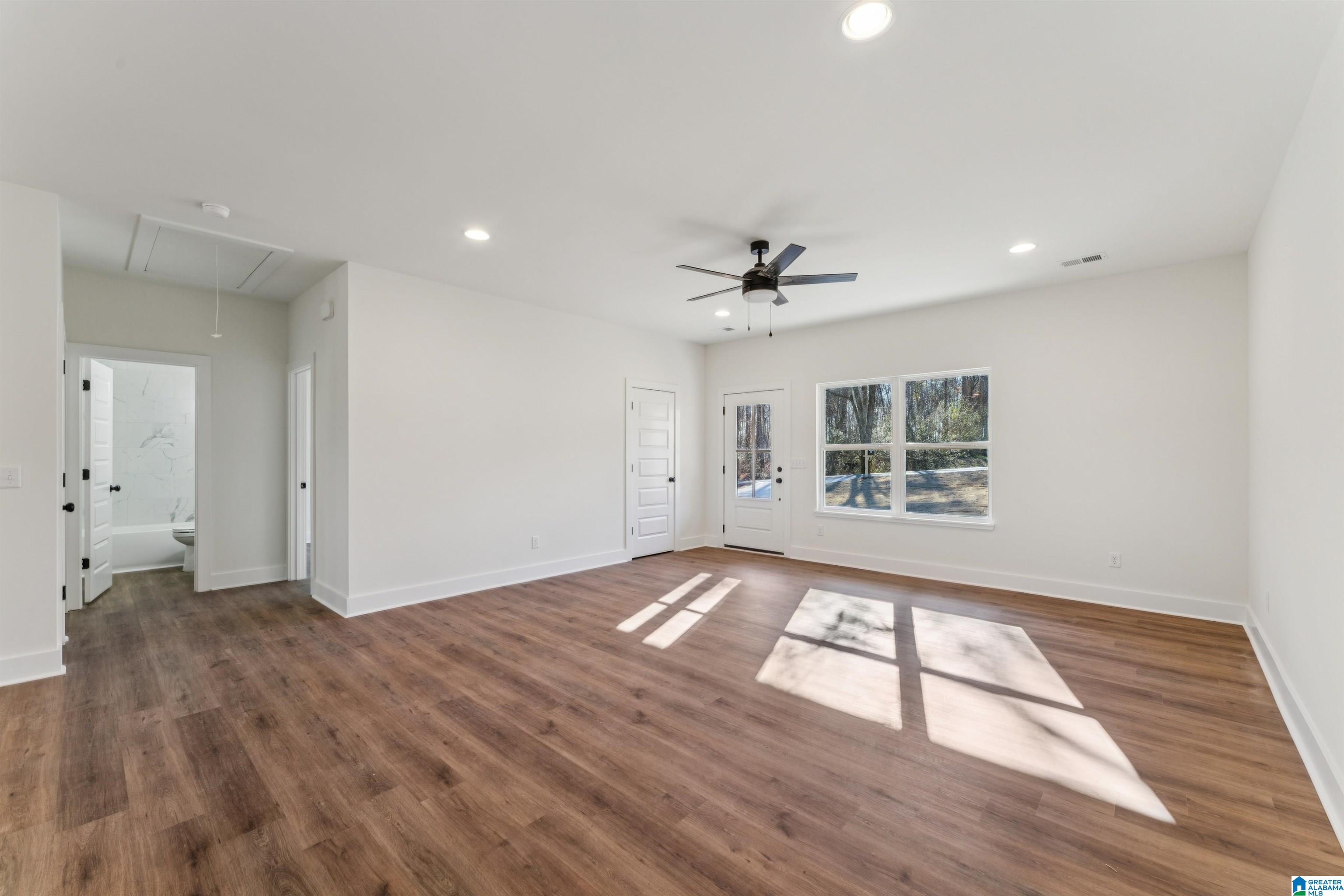 1782 Village Springs Road Springville, AL 35146 - Photo 5 of 80