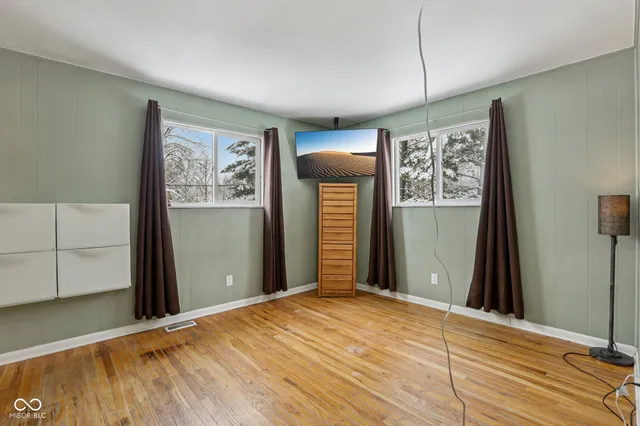 $275,000 | 5127 North 500 West, Fairland, IN 46126