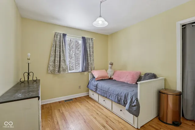 $275,000 | 5127 North 500 West, Fairland, IN 46126