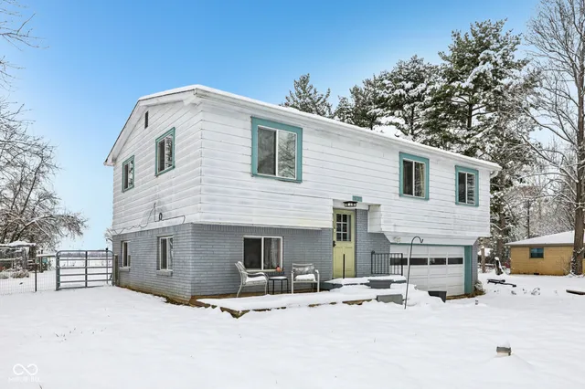 $275,000 | 5127 North 500 West, Fairland, IN 46126