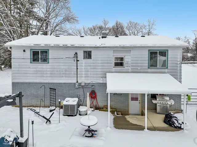 $275,000 | 5127 North 500 West, Fairland, IN 46126