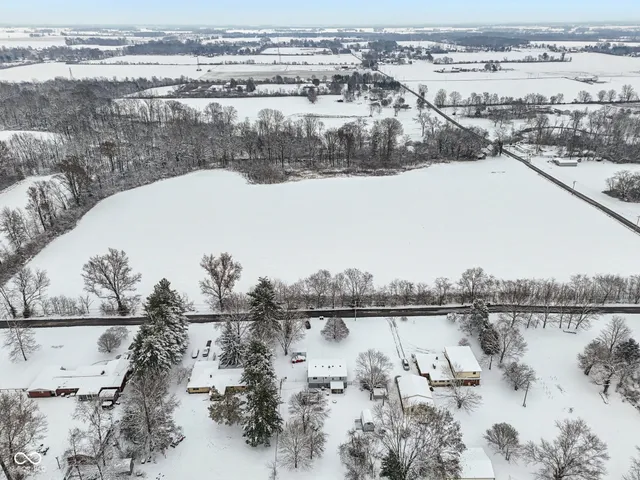 $275,000 | 5127 North 500 West, Fairland, IN 46126