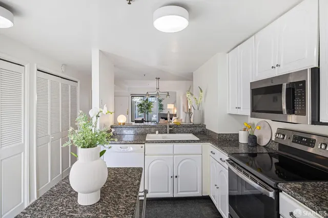 $660,000 | 601 Van Ness Avenue, Unit 39, San Francisco, CA 94102