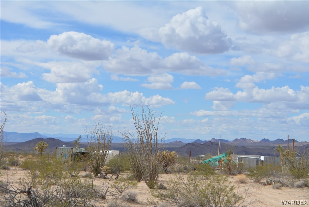 A4 South Carmen Road Yucca, AZ 86438 - Photo 6 of 23 Gallery Image 6