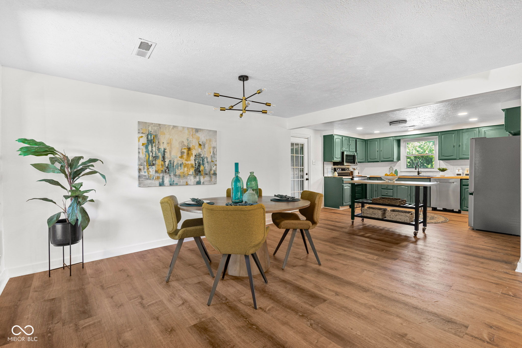 6348 Shanghai Road Indianapolis, IN 46278 - Photo 6 of 32 Gallery Image 6