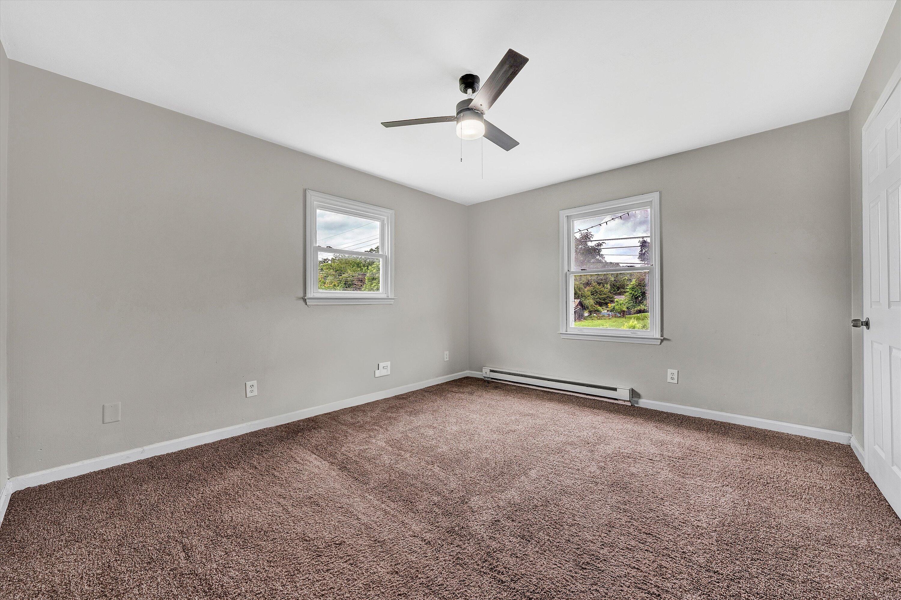 713 Bibb Street Northeast Roanoke, VA 24012 - Photo 16 of 25 15-DSC08712