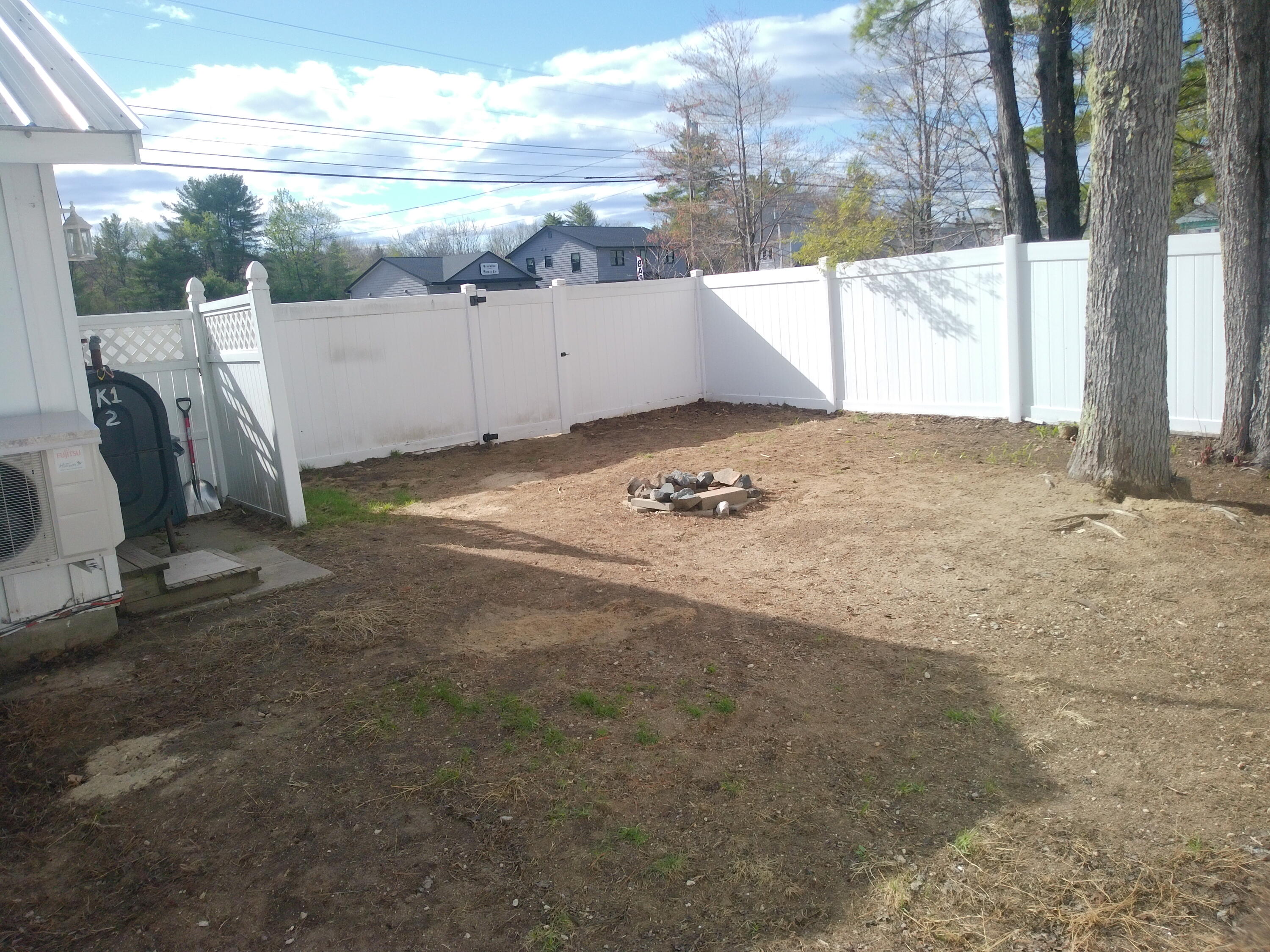 236 Portland Road, Unit B Bridgton, ME 04009 - Photo 8 of 29 DSCF0211