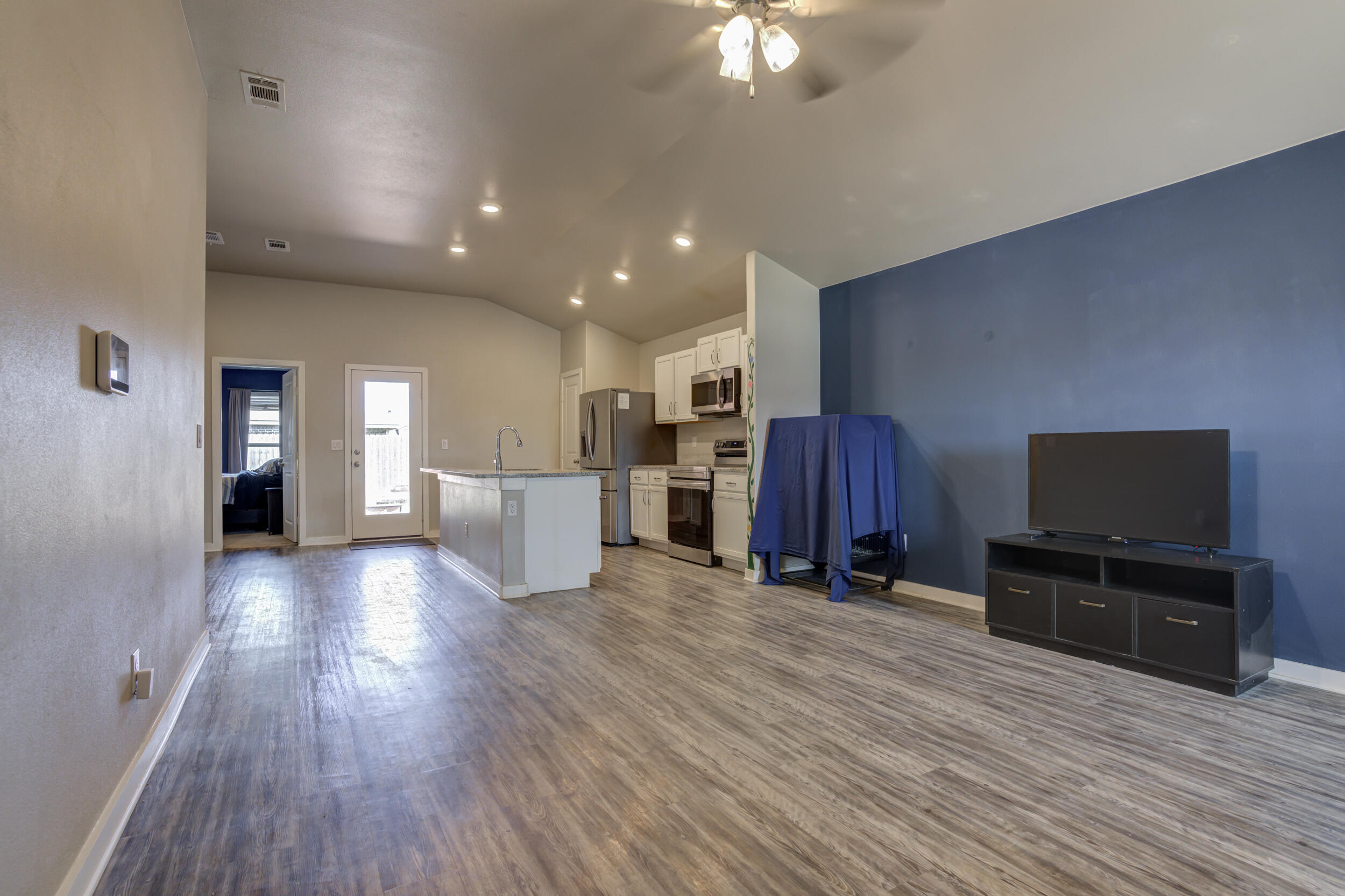 3316 Valencia Avenue Lubbock, TX 79407 - Photo 3 of 19 DSC02154_5_6_7_8