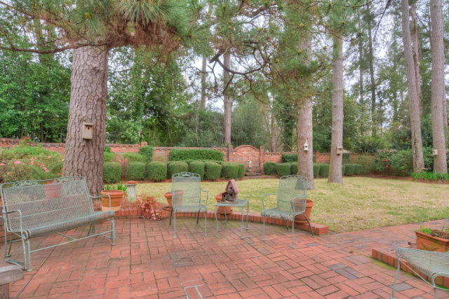 752 Oxford Road Augusta, GA 30909 - Photo 3 of 12