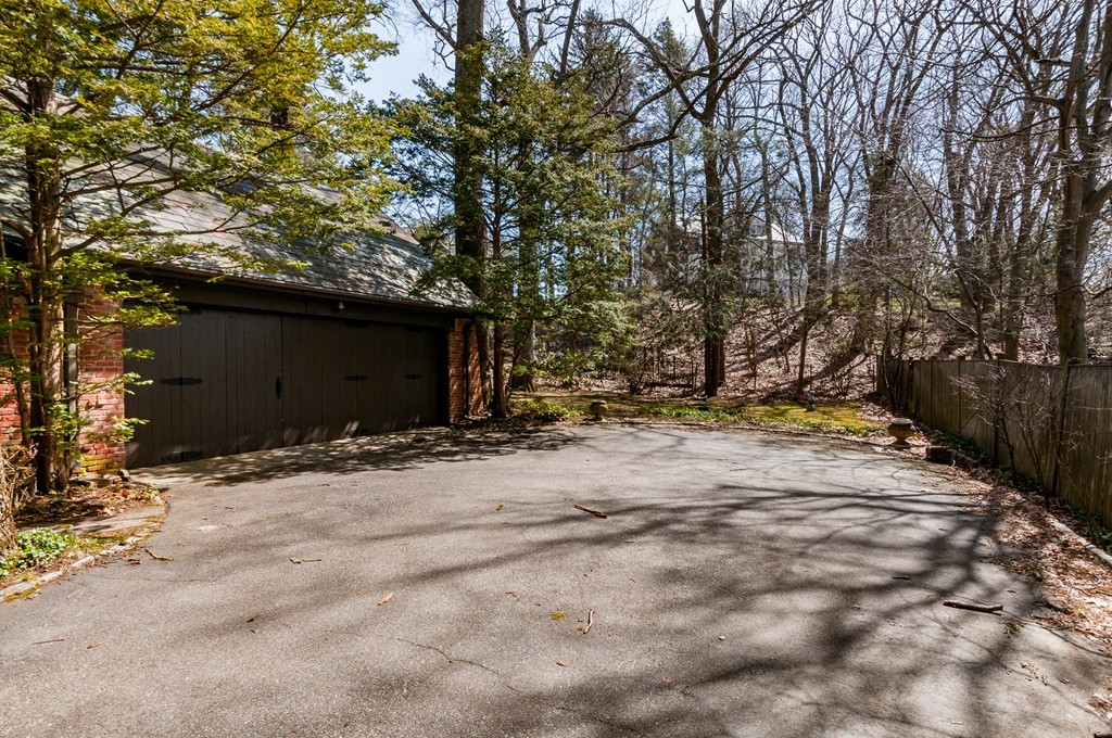 94 Hammondswood Road Newton, MA 02467 - Photo 11 of 13 Gallery Image 11