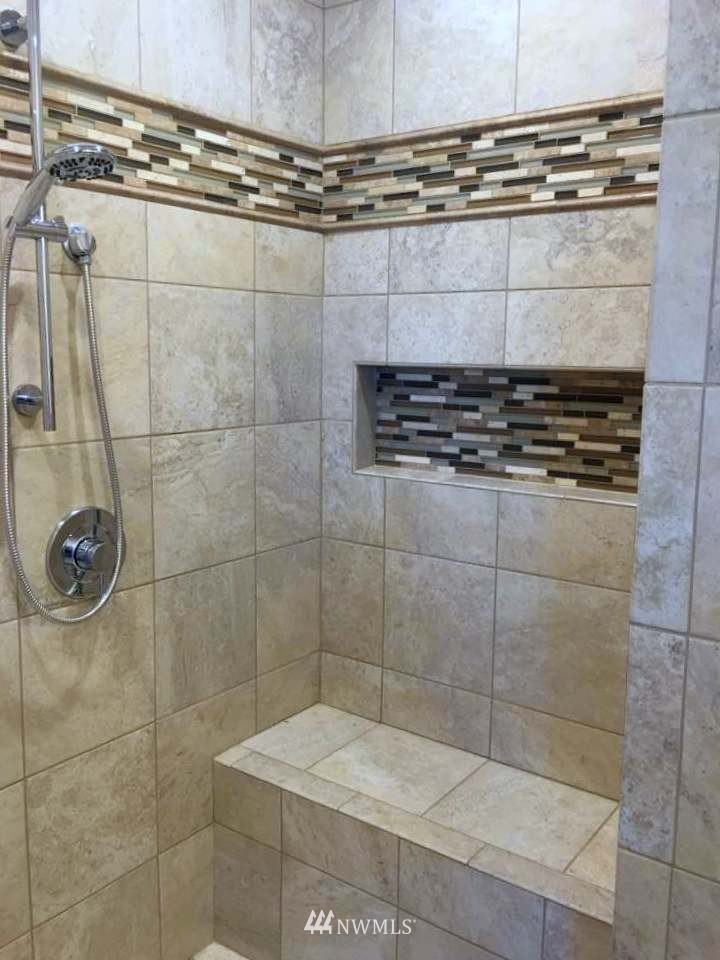 9238 180th Lane Southwest Rochester, WA 98579 - Photo 3 of 6