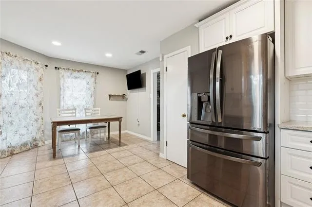 $2,200 | 2561 Jarrot Drive, Marrero, LA 70072