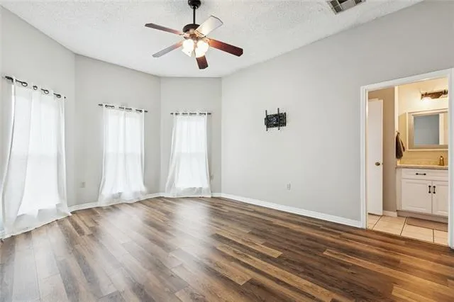 $2,200 | 2561 Jarrot Drive, Marrero, LA 70072