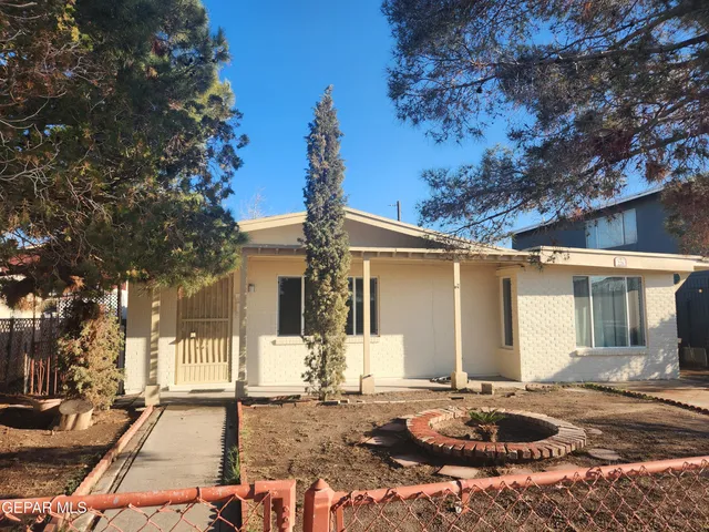 $179,950 | 226 Coronado Road, El Paso, TX 79915