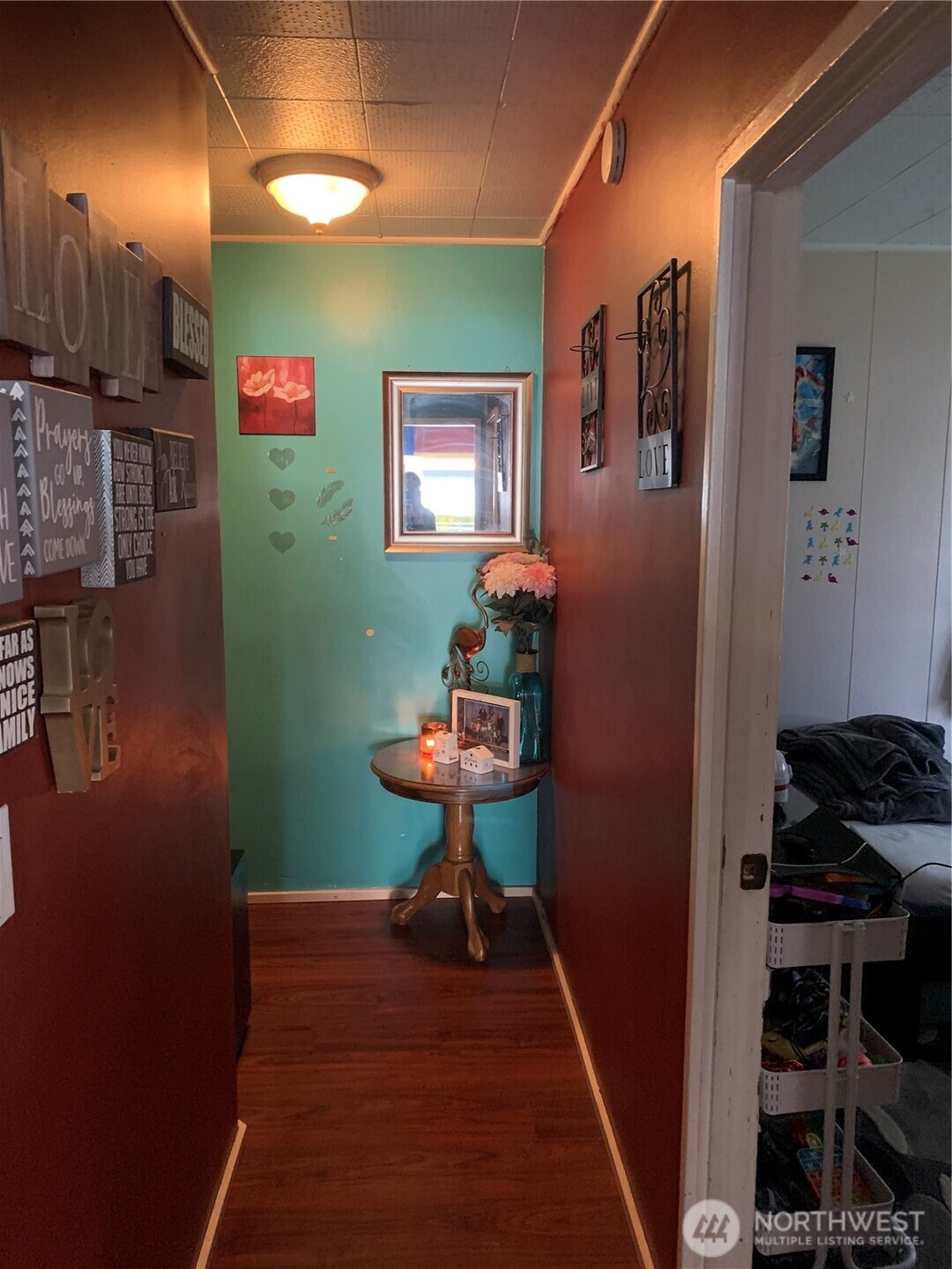 632 Index Avenue Northeast Renton, WA 98056 - Photo 11 of 13 a room with furniture and a window