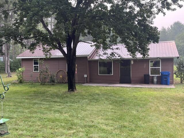 155 Skocelas Road North Manistee, MI 49660 - Photo 1 of 31 IMG_0469