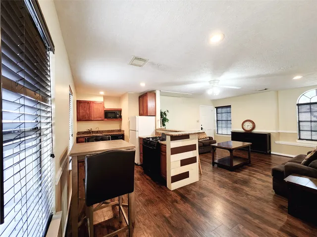 $1,245 | 11206 Hylander Drive, Unit A, Houston, TX 77070