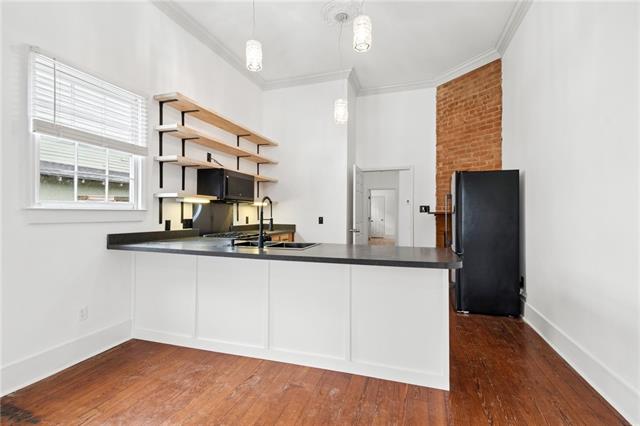 816 First Street New Orleans, LA 70130 - Photo 4 of 14