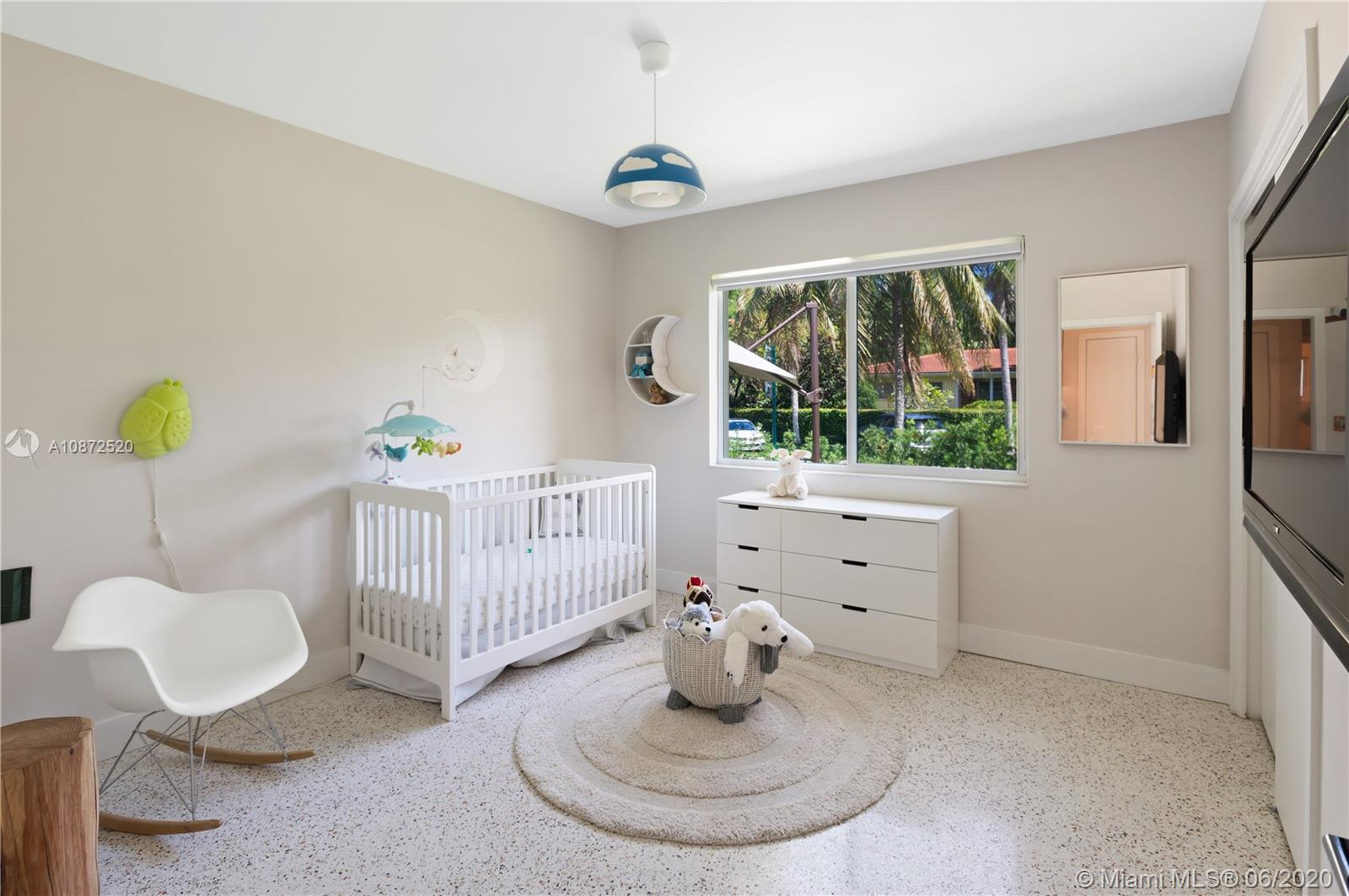 5710 South Le Jeune Road Coral Gables, FL 33146 - Photo 14 of 22