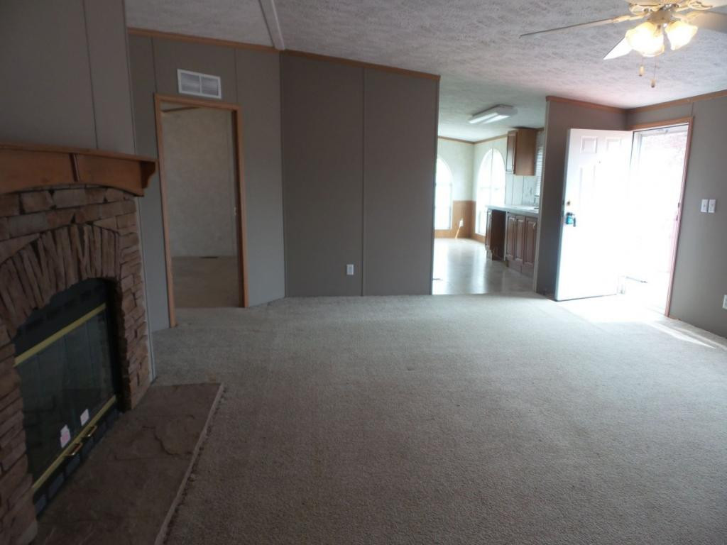 107 Lee Valley Road Whitesburg, TN 37891 - Photo 4 of 16 Photo 4