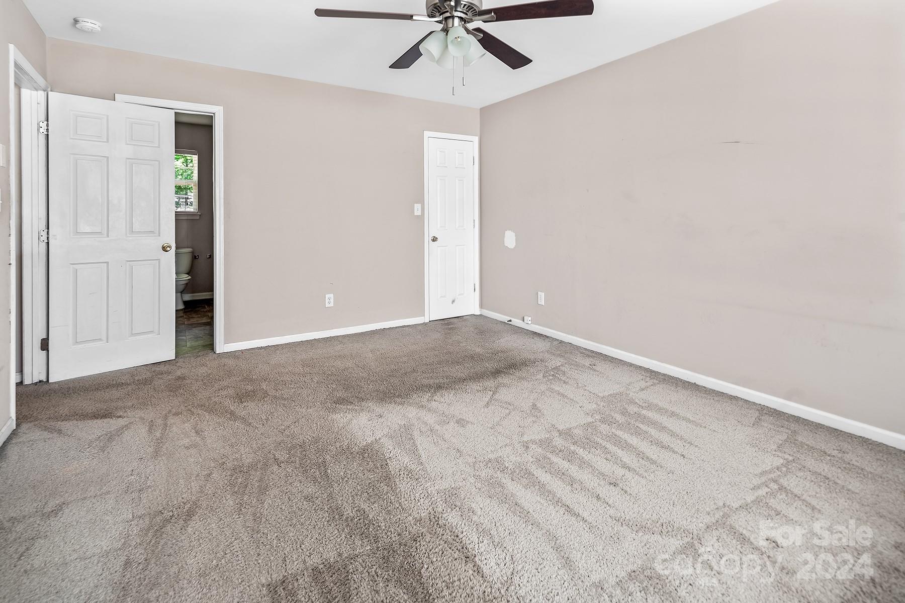 8214 Pozzi Road, Unit 14 Charlotte, NC 28216 - Photo 26 of 27 Gallery Image 26