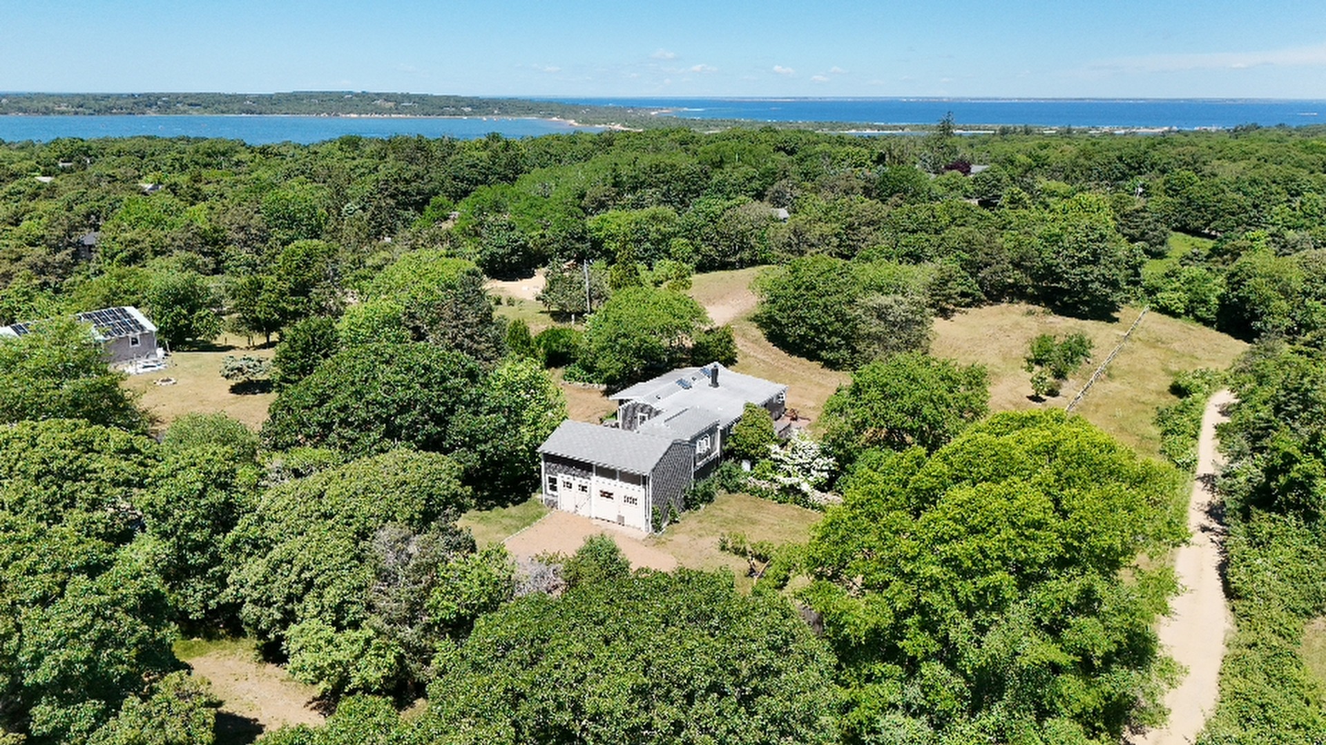8 Rumpus Ridge Road Chilmark, MA 02535 - Photo 24 of 27